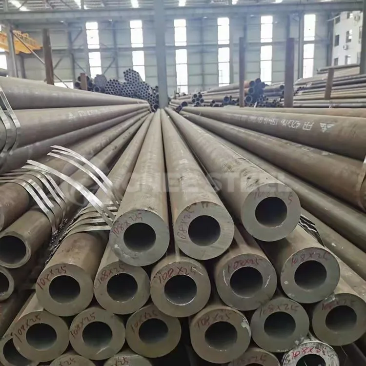 DIN 17175 ST45.8 Топлообменна тръба