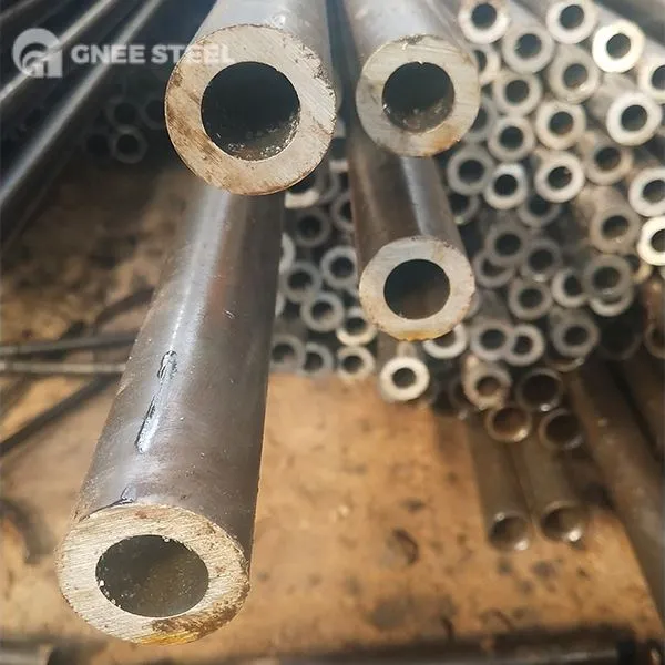 DIN2391 ST52 Безпроблемни студени изтеглени тръби