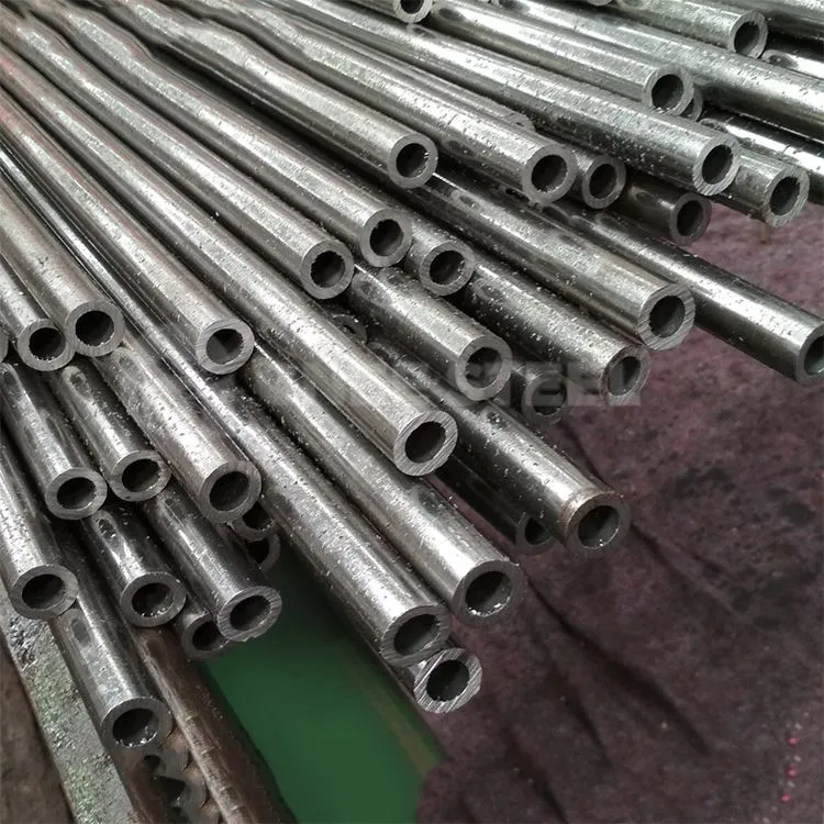 Безшевна тръба от въглеродна стомана ST52